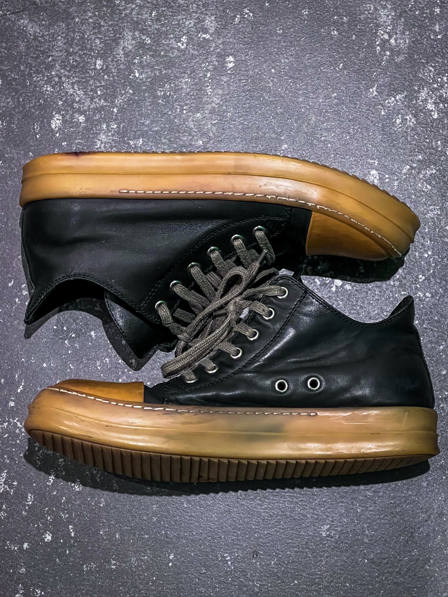 Rick Owens SS18 Dirt Leather Low Sz. 41 (8)